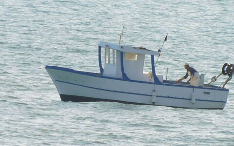 Villa Mameli: Boat, Watercraft, Sea, Ocean, Naval Architecture, Boats And Boating--Equipment And Supplies, Ship, Boating, Skiff