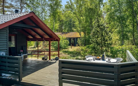 Antomine - 500M from the Sea: Wood, Cottage, Garden Buildings, Shade, Garden, Hardwood, Log Cabin, Plank, Deck, Porch