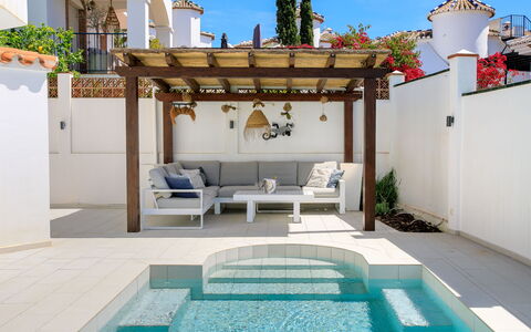 Cristianos: Sea, Coast, Ocean, Chair, Bay, Armrest, Resort