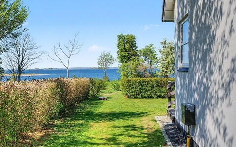 Hjort - 80M from the Sea: Blue, Cottage, House, Home, Farmhouse, Estate, Siding