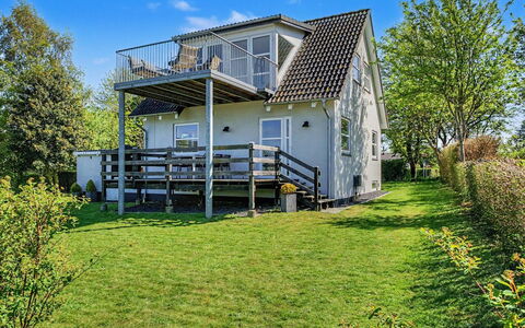 Hjort - 80M from the Sea: Blue, Cottage, House, Home, Farmhouse, Estate, Siding