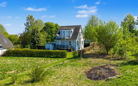 Hjort - 80M from the Sea: Blue, Cottage, House, Home, Farmhouse, Estate, Siding