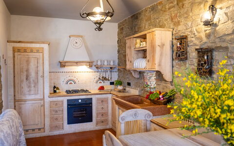 Casa Ivan: Furniture, Interior Design, Wood, Flooring, Kitchen, Cabinetry, Countertop, Home, Floor, Lighting