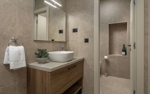 Orso: Bathroom Sink, Flooring, Floor, Plumbing Fixture, Wall, Interior Design, Sink, Bathroom, Bathroom Cabinet, Countertop
