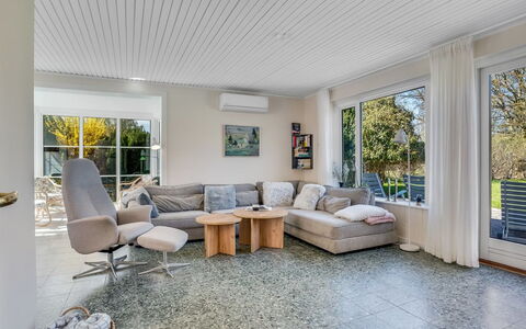 Ileana - 250M from the Sea: Vegetation, Shrub, Spring, Cottage, Garden, Shade, Backyard, Yard, Chair