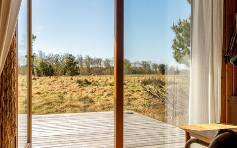 Fatlinda - 4Km from the Sea: Wood, Garden, Backyard, Land Lot, Home, Roof, Shade, Deck, Hardwood, Yard