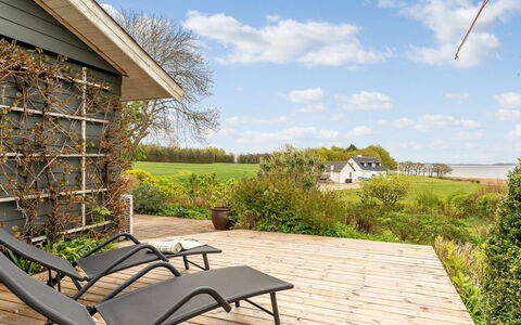 Brunetta - 200M to the Fjord: Roof, House, Home, Cottage, Door, Siding, Deck, Porch, Plank, Hardwood