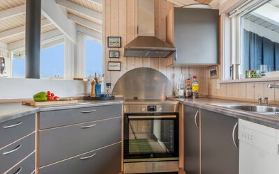 Hildegarda - 300M from the Sea