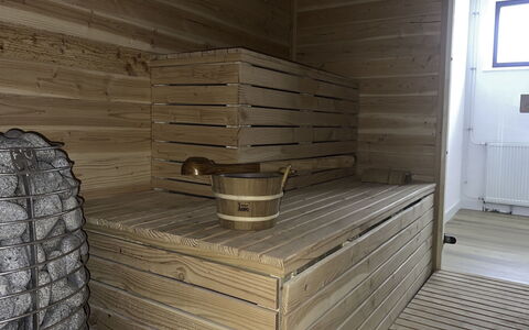 De Witte Parel: Swimming Pool, Resort, Eco Hotel, Shade, Hotel, Landscaping, Villa, Resort Town, Balcony
