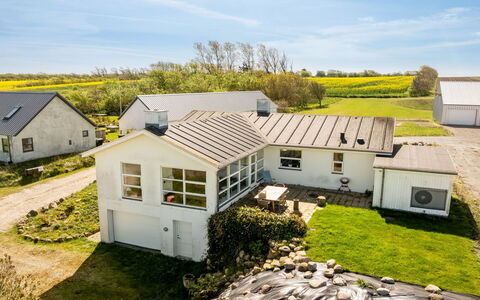 Grita - 100M to the Fjord: Roof, House, Residential Area, Home, Estate, Cottage, Design