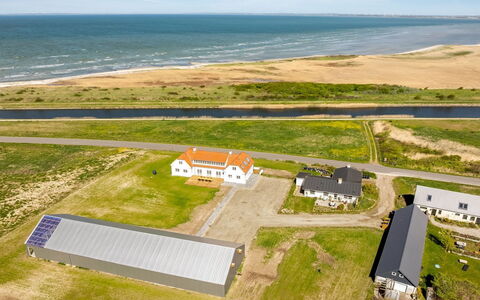 Grita - 100M to the Fjord: Roof, House, Residential Area, Home, Estate, Cottage, Design