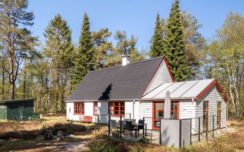 Jooseppi - 4.8Km from the Sea: Home, Cottage, House, Roof, Land Lot, Farmhouse, Garden Buildings, Garden, Siding
