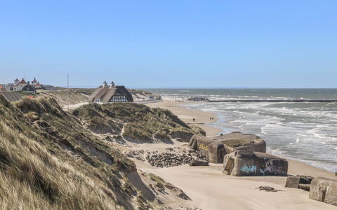 Eicke - 20M from the Sea: Coast, Sand, Coastal And Oceanic Landforms, Sea, Shore, Beach, Ocean, Geology, Bay