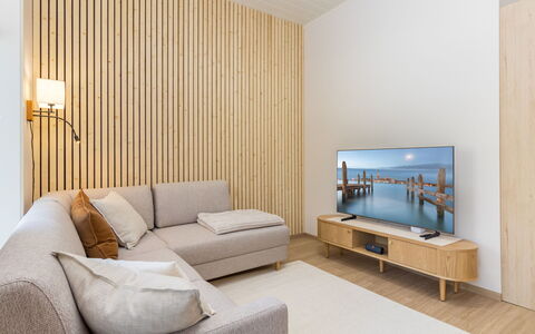 Saariselän Aavahelmi B: Wood, Cottage, Log Cabin, Forest, Shed, Garden Buildings, Larch, Woodland, Wood Stain