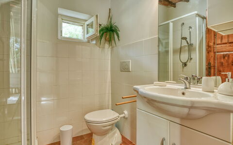 Villa the Horses: Bathroom Sink, Bathroom, Interior Design, Plumbing Fixture, Flooring, Wood, Floor, Sink, Ceiling, Tap