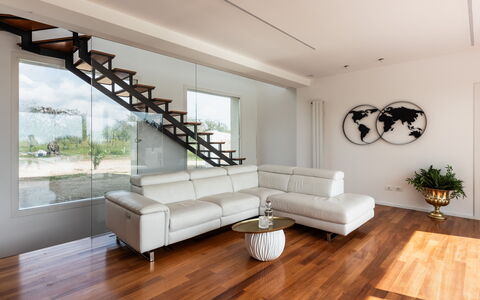 Pizzuta Country House: Furniture, Interior Design, Flooring, Floor, Couch, Wood Flooring, Wood, Ceiling, Living Room, Home