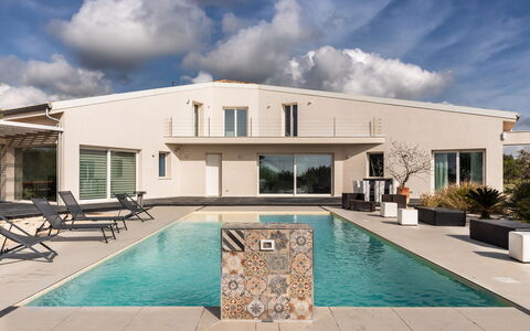 Pizzuta Country House: Swimming Pool, Residential Area, Home, House, Estate, Composite Material, Resort, Villa, Shade, Concrete