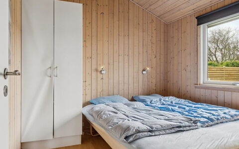 Loki - 200M from the Sea: Wood, Bedroom, Interior Design, Flooring, Ceiling, Floor, Bed, Room, Furniture, Bed Sheet