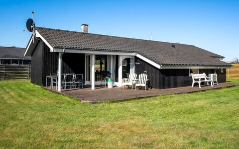 Loki - 200M from the Sea: Roof, House, Cottage, Home, Porch, Estate, Farmhouse, Shade, Siding, Garden Buildings