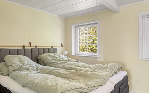 Aslag - 3.5Km from the Sea: Bedroom, Bed, Wood, Bedding, Interior Design, Bed Sheet, Flooring, Floor, Bed Frame, Furniture