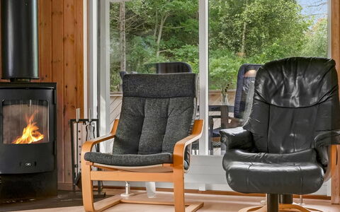 Uma - from the Sea: Furniture, Wood, Flooring, Interior Design, Wood Flooring, Chair, Floor, Living Room, Hardwood, Wood Stain
