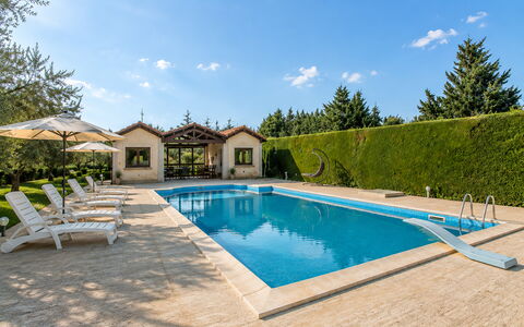 Villa Billona: Swimming Pool, Resort, Composite Material, Estate, Leisure, Outdoor Furniture, Villa, Eco Hotel, Garden, Landscaping