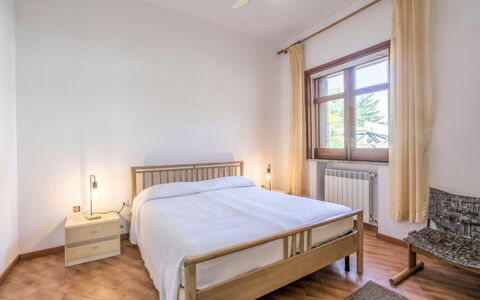 Villa Billona: Bed, Interior Design, Bedroom, Floor, Wood, Ceiling, Flooring, Room, Bed Sheet, Bedding