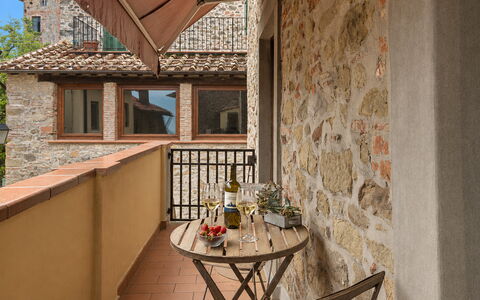 La Casa del Grillo Parlante: Wall, Interior Design, Home, Furniture, Chair, Houseplant, Wood Stain, Flowerpot, Balcony, Kitchen & Dining Room Table