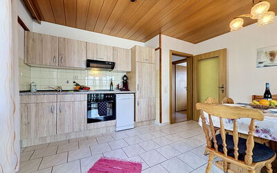 Accommodation:&nbsp;Sirch 150.4