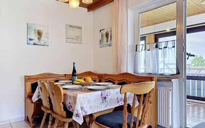 Accommodation:&nbsp;Sirch 150.2
