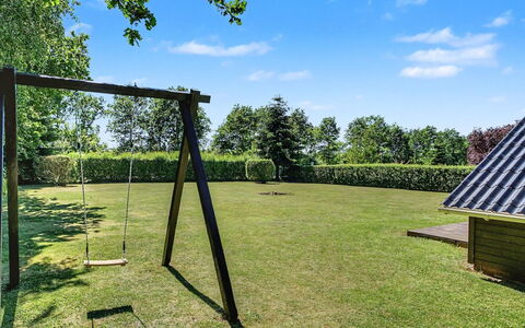 Troen - 400M from the Sea: Grass, Plain, Land Lot, Garden, Lawn, Shade, Park, Meadow, Landscaping