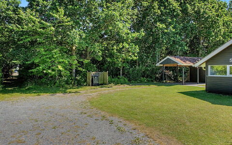 Troen - 400M from the Sea: Tree, Grass, Shrub, Land Lot, Cottage, Home, Shade, Rural Area, Lawn, Spring
