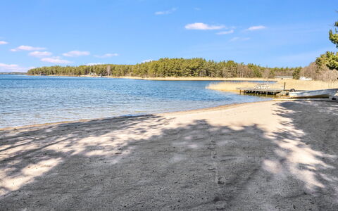 Sandstrand: Apartment, Condominium, Mixed-Use, Hotel, Resort, Resort Town, Boutique Hotel