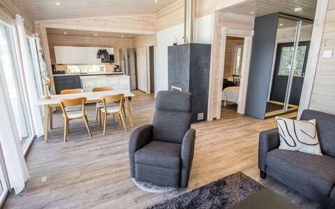 Sandstrand: Apartment, Condominium, Mixed-Use, Hotel, Resort, Resort Town, Boutique Hotel