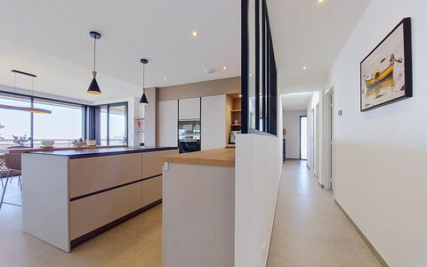 4 Mouettes: Flooring, Interior Design, Floor, Wood, Ceiling, Furniture, Kitchen, Wood Flooring, Countertop, Lighting