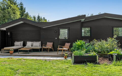 Franki - 1.8Km from the Sea: Wood, Roof, Siding, Home, Cottage, Groundcover, Garden, Shade, Backyard, Garden Buildings
