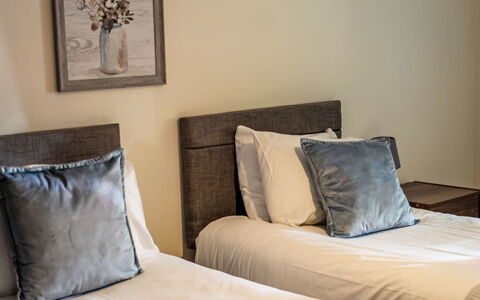 Easter Caiplich: Bed, Bedding, Bedroom, Bed Sheet, Interior Design, Floor, Wall, Flooring, Wood, Furniture