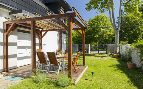 Posha: Wood, Garden, Wood Stain, Shade, Hardwood, Outdoor Structure, Outdoor Furniture, Eco Hotel, Backyard, Patio
