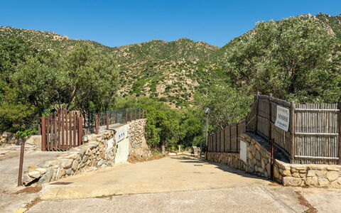 Villa sulla Roccia: Mountainous Landforms, Mountain, Hill, Landscape, Rural Area, Mountain Range, Hill Station, Valley, Ridge, Chaparral