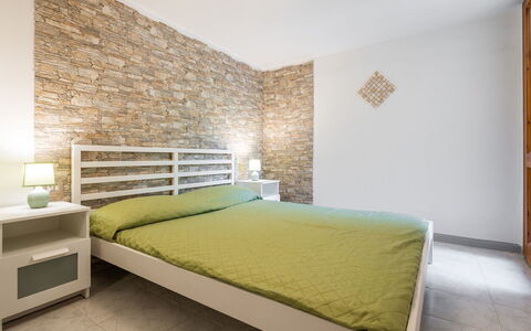 Villa sulla Roccia: Bed, Bedroom, Interior Design, Furniture, Bedding, Flooring, Floor, Bed Sheet, Wood, Ceiling