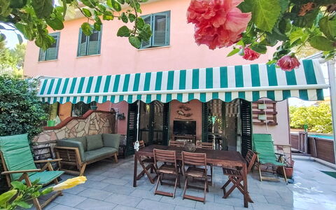 Last Sun Roccella: Awning, Furniture, Outdoor Table, Shade, Chair, Outdoor Furniture, Outdoor Structure, Balcony, Flowerpot, Porch