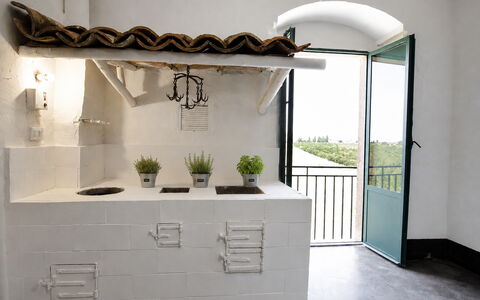 Villa Chiaramonte Gulfi: Wall, Interior Design, Flooring, Furniture, Floor, Kitchen, Light Fixture, Tile, Shelving, Natural Material