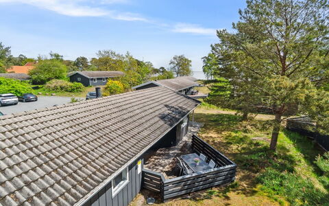 Liska - 60M from the Sea: Wood, Roof, Home, House, Architecture, Siding, Land Lot, Cottage, Shed, Garden Buildings