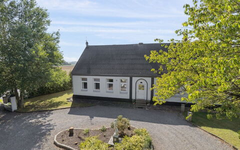 Ofelia - 4Km from the Sea: Roof, House, Home, Cottage, Door, Siding, Estate, Lawn, Yard, Porch