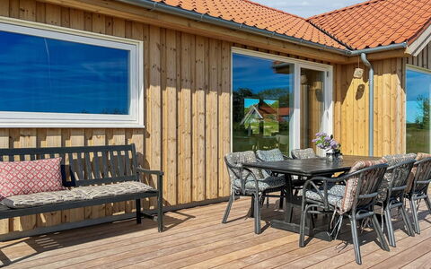 Nani - 500M from the Sea: Roof, House, Home, Cottage, Door, Siding, Estate, Lawn, Yard, Porch