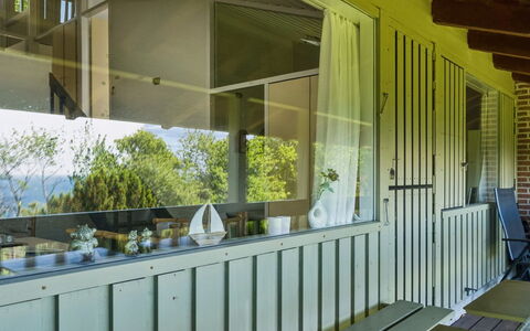 Arnt - 100M from the Sea: Porch, Shade, Ceiling, Glass, Balcony, Hardwood, Eco Hotel, Daylighting, Wood Stain, Plank