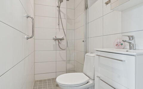 Elso - 5Km from the Sea: Bathroom, Plumbing Fixture, Flooring, Toilet Seat, Toilet, Floor, Interior Design, Sink, Plumbing, Bathroom Sink
