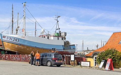 Elisej - 350M from the Sea: Boat, Watercraft, Ship, Naval Architecture, Mast, Boats And Boating--Equipment And Supplies, Port, Fishing Vessel, Harbor, Water Transportation