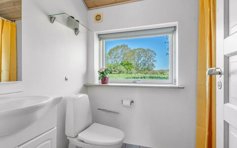 Svenne - 600M from the Sea: Plumbing Fixture, Flooring, Floor, Plumbing, Ceiling, Tap, Bathroom, Toilet, Sink, Bathroom Sink