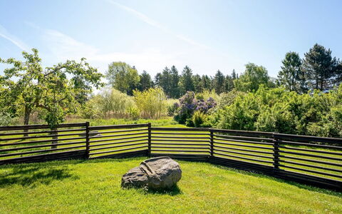 Svenne - 600M from the Sea: Fence, Grassland, Home Fencing, Meadow, Pasture, Garden, Ranch, Landscaping, Lawn